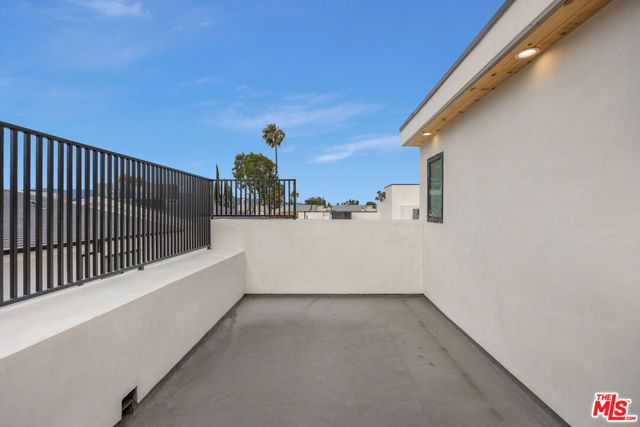 5313 Ben Avenue 1, Valley Village, CA 91607