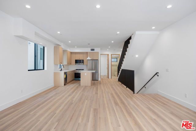 5313 Ben Avenue 1, Valley Village, CA 91607