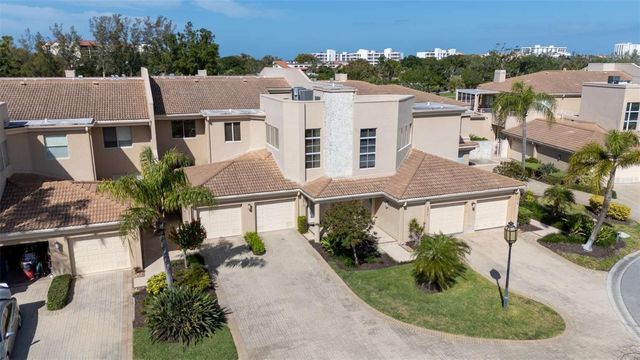 2013 HARBOUR LINKS DRIVE 2013, Longboat Key, FL 34228