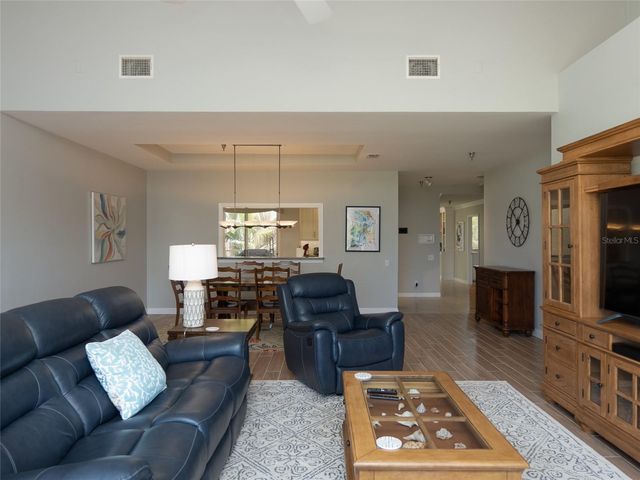 2013 HARBOUR LINKS DRIVE 2013, Longboat Key, FL 34228
