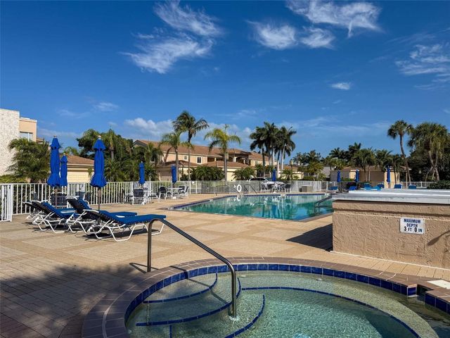 2013 HARBOUR LINKS DRIVE 2013, Longboat Key, FL 34228