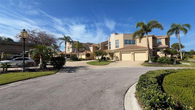 2013 HARBOUR LINKS DRIVE 2013, Longboat Key, FL 34228