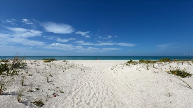 2013 HARBOUR LINKS DRIVE 2013, Longboat Key, FL 34228