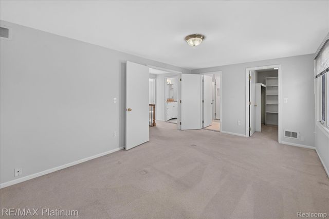 41156 Todd Lane, Novi, MI 48375