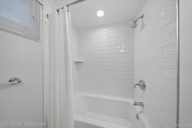 41156 Todd Lane, Novi, MI 48375