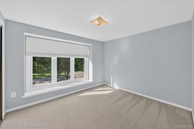 41156 Todd Lane, Novi, MI 48375