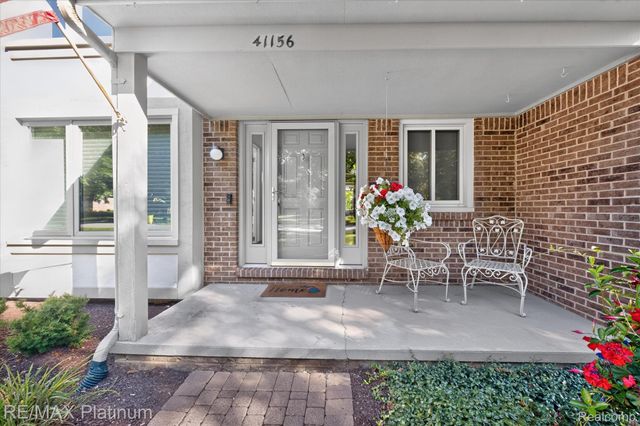 41156 Todd Lane, Novi, MI 48375