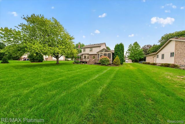 41156 Todd Lane, Novi, MI 48375