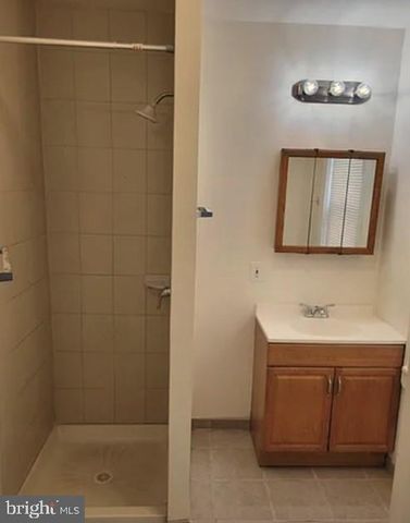 2326 FITZWATER ST, Philadelphia, PA 19146