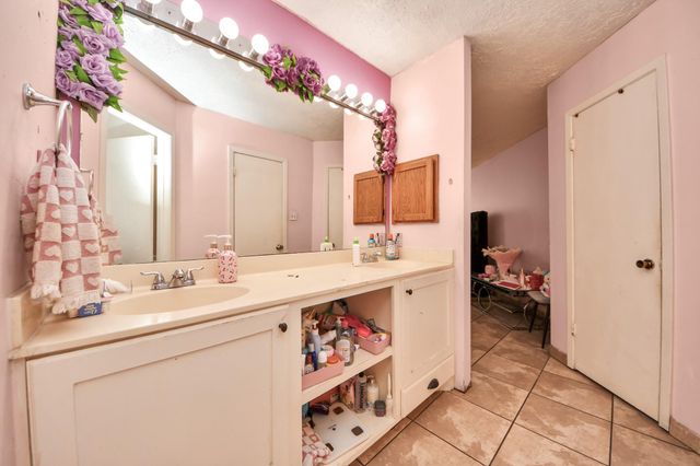 3302 Hombly Road, Houston, TX 77066