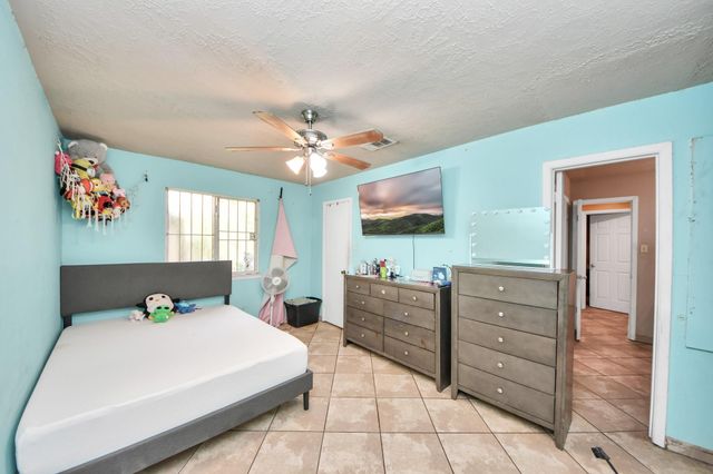 3302 Hombly Road, Houston, TX 77066