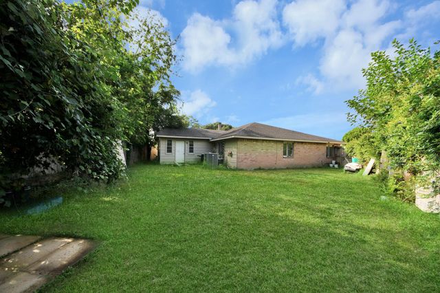 3302 Hombly Road, Houston, TX 77066