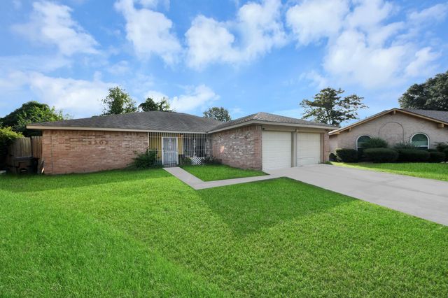 3302 Hombly Road, Houston, TX 77066