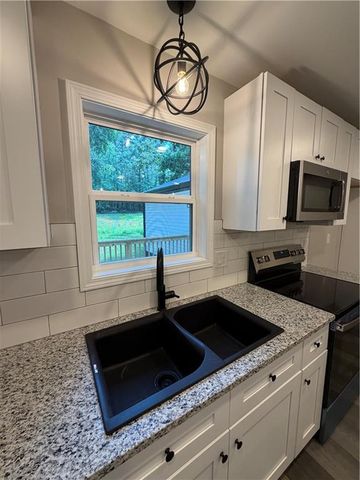 7167 Brown Bridge Road, Covington, GA 30014
