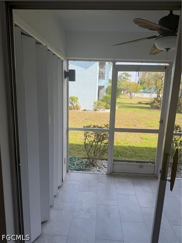 1100 Pondella RD 703, Cape Coral, FL 33909