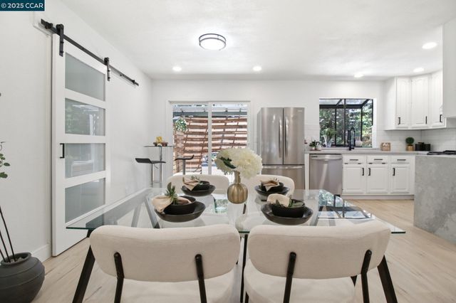 34 Vista Ln, Alamo, CA 94507