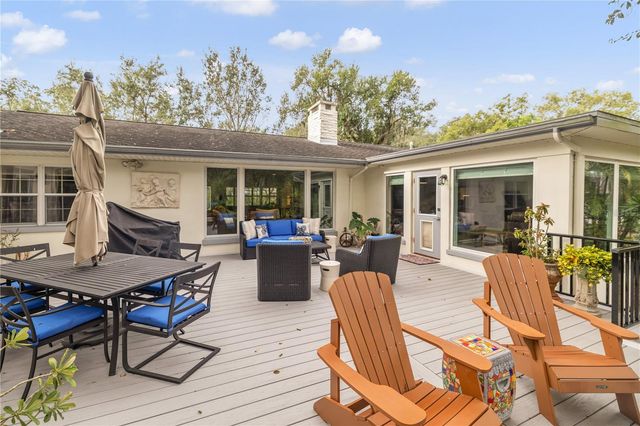 1418 E PARK CIRCLE, Tampa, FL 33604