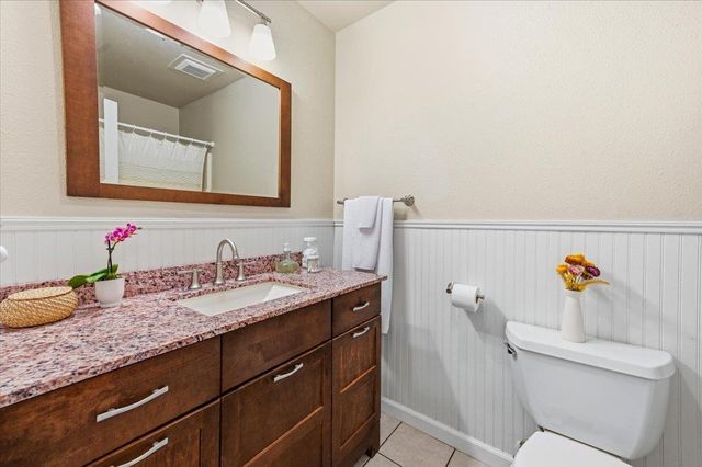 10706 Alta Sierra Dr, Grass Valley, CA 95949