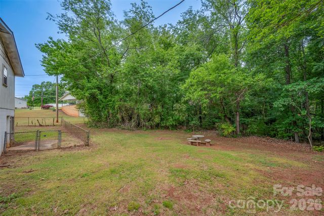 183 Seitz Drive, Forest City, NC 28043