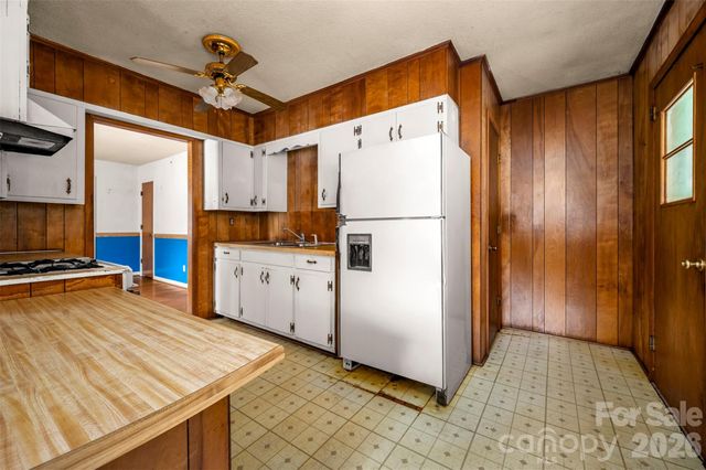 183 Seitz Drive, Forest City, NC 28043