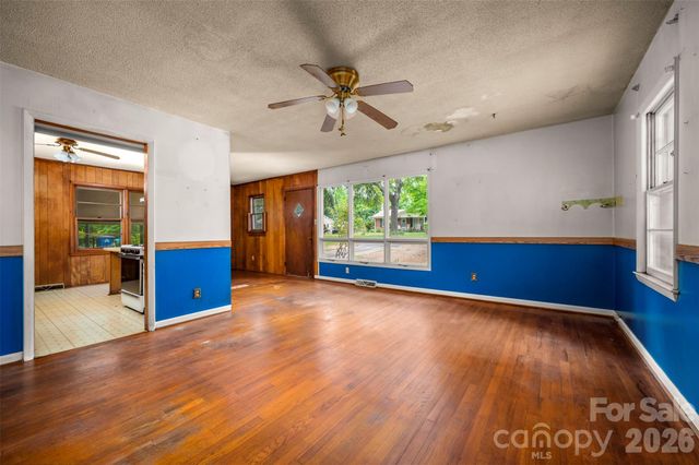 183 Seitz Drive, Forest City, NC 28043