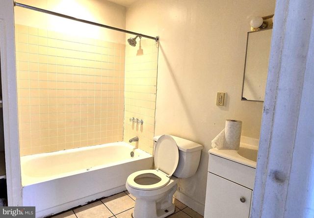 439 E STRAWBERRY ST, Lancaster, PA 17602