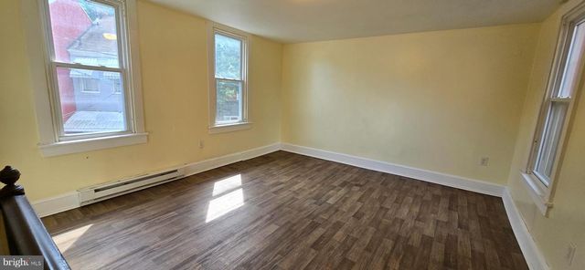 439 E STRAWBERRY ST, Lancaster, PA 17602