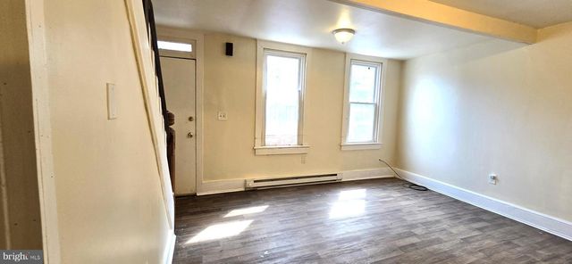 439 E STRAWBERRY ST, Lancaster, PA 17602