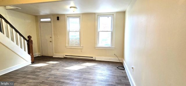 439 E STRAWBERRY ST, Lancaster, PA 17602