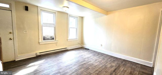 439 E STRAWBERRY ST, Lancaster, PA 17602