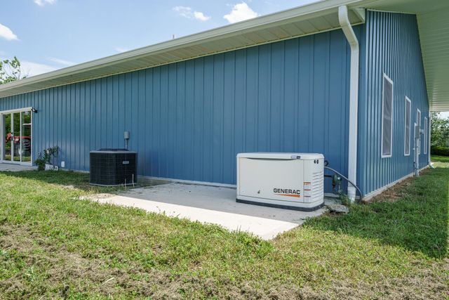 10377 Woeste Road, Alexandria, KY 41001