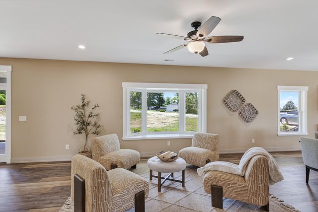10377 Woeste Road, Alexandria, KY 41001