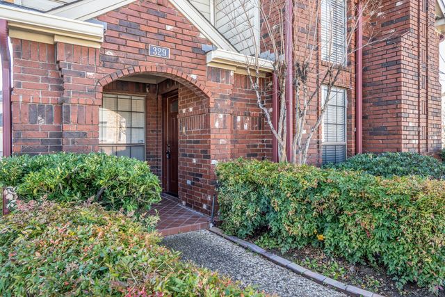 329 Parkway Boulevard, Coppell, TX 75019