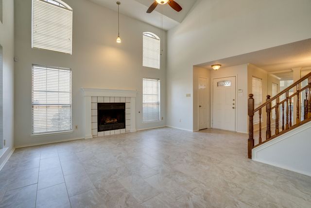 329 Parkway Boulevard, Coppell, TX 75019