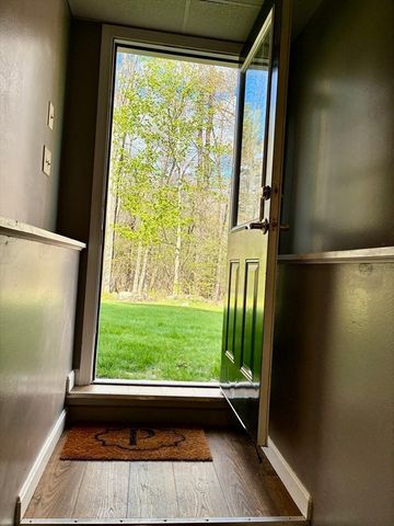 476 Wachusett St, Holden, MA 01520