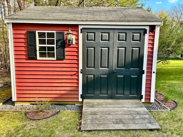 476 Wachusett St, Holden, MA 01520