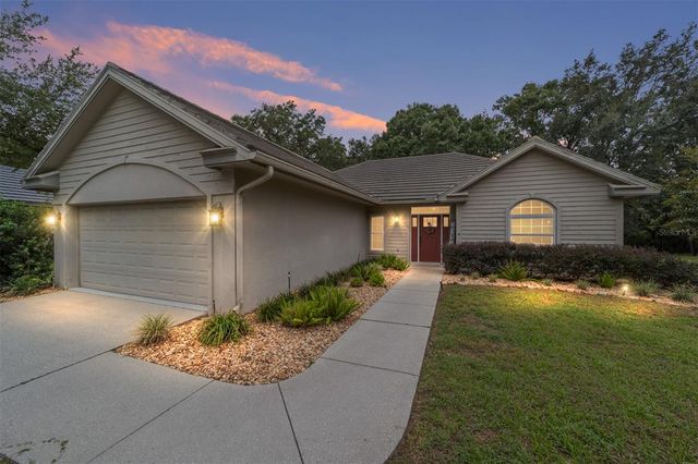 3135 N BARTON CREEK CIRCLE, Lecanto, FL 34461