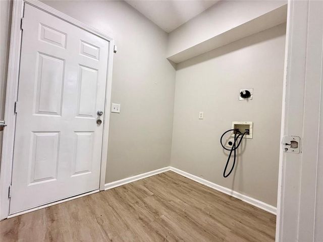 2154 Olmadison View, Atlanta, GA 30349