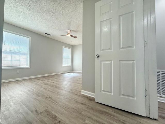 2154 Olmadison View, Atlanta, GA 30349