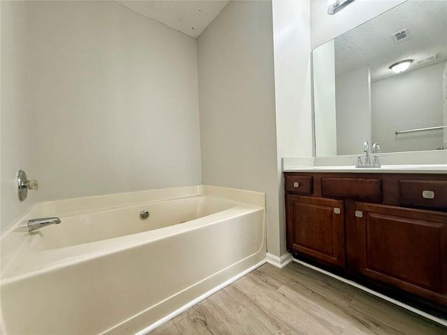 2154 Olmadison View, Atlanta, GA 30349