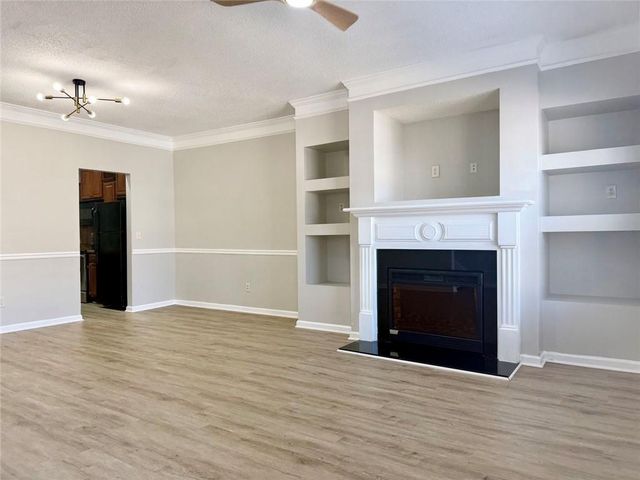 2154 Olmadison View, Atlanta, GA 30349