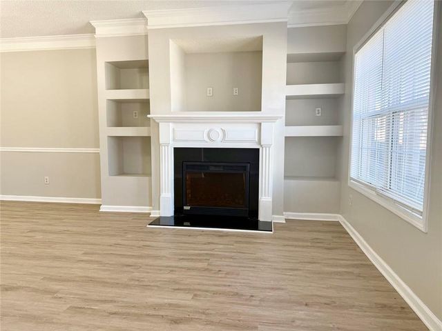 2154 Olmadison View, Atlanta, GA 30349