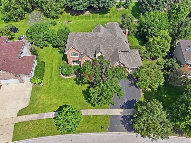 1731 Princess Circle, Naperville, IL 60564