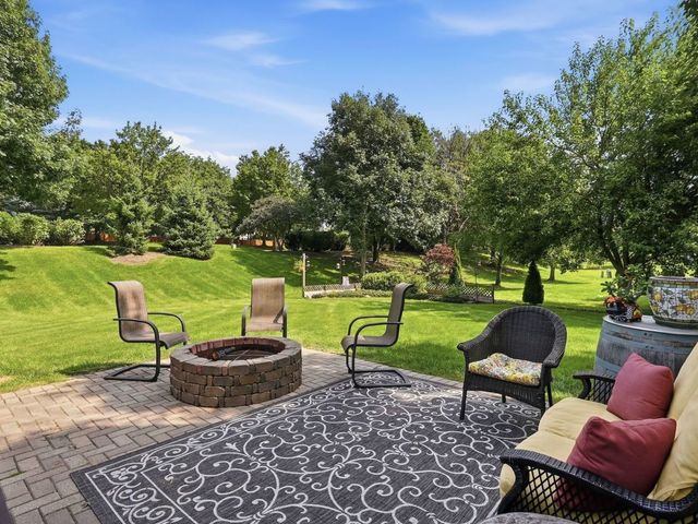 1731 Princess Circle, Naperville, IL 60564