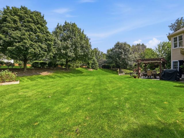 1731 Princess Circle, Naperville, IL 60564