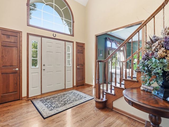 1731 Princess Circle, Naperville, IL 60564