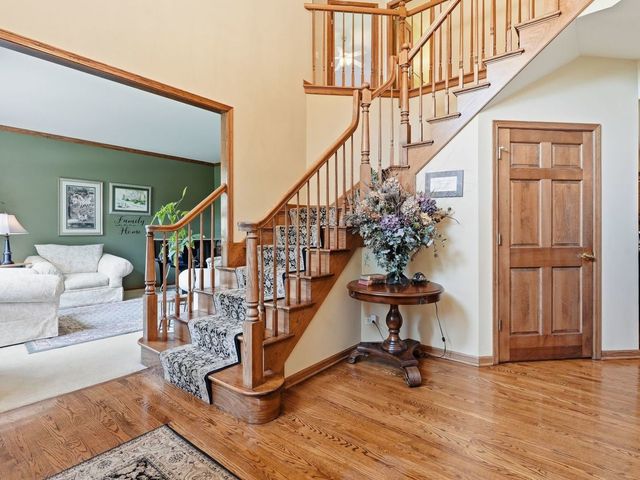 1731 Princess Circle, Naperville, IL 60564