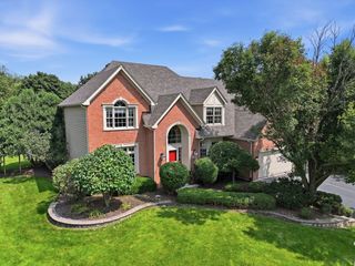 1731 Princess Circle, Naperville, IL 60564