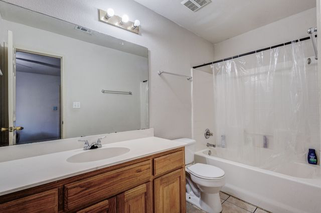 5118 Wesley Chapel Lane, Dallas, TX 75236