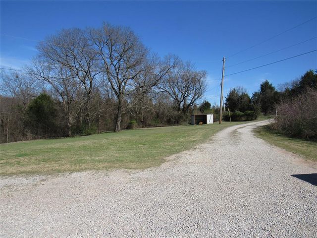 342302 E 1070 Street, Meeker, OK 74855
